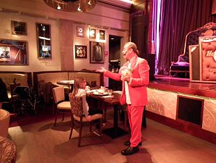 b302241644-hard-rock-cafe-la-domenica-il-brunch-per-bambini