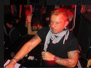 b206291838-den-harrow-al-twiga