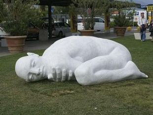 b306141942-rabarama-torna-nei-giardini-dell-aeroporto-galilei