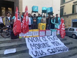 rider-in-sciopero-rabbia-e-commozione-in-piazza-santambrogio