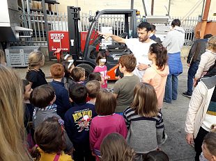 i-piccoli-istriciaioli-assaltano-il-frantoio-il-tesoro-e-fatto-di-pane-e-olio