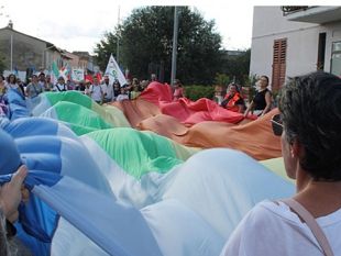 in-700-alla-marcia-per-la-pace-di-cerreto-guidi-e-vinci