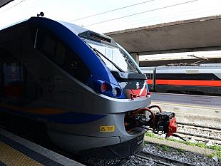 treni-pasqua-25-aprile-1-maggio-passeggeri