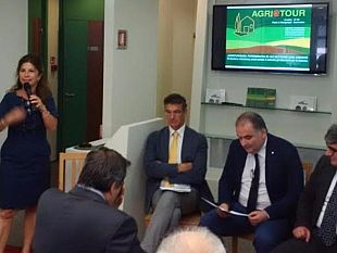 agriturismo-traino-per-il-turismo-e-valore-aggiunto-per-lagricoltura