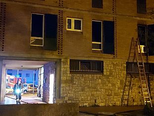 prato-fiamme-in-un-appartamento-nella-notte