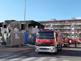 incendio-alla-croce-rossa-la-sede-era-in-costruzione