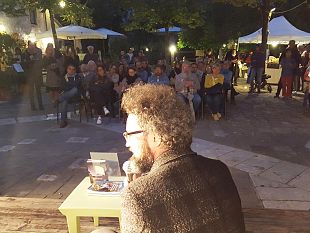 sabato-e-domenica-bagno-vignoni-si-veste-de-i-colori-del-libro