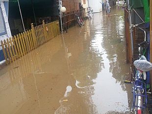 toscana-con-la-pioggia-campeggi-allagati-foto