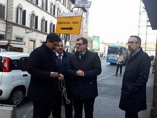 tramvia-da-lunedi-chiusa-via-valfonda-per-lavori-di-rifacimento-di-carreggiata-e-marciapiedi