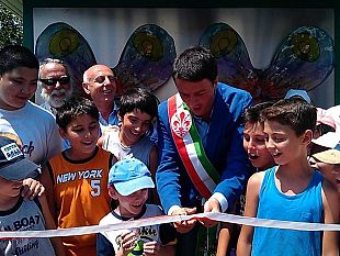 b207061512-coverciano-renzi-apre-nuovo-fontanello-nei-giardini-di-via-del-mezzetta