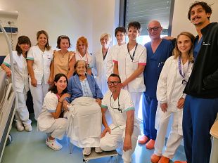 femore-rotto-a-103-anni-operata-con-successo