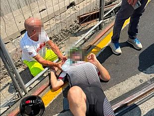 ciclista-cade-in-zona-cantieri-tramvia-interviene-lambulanza