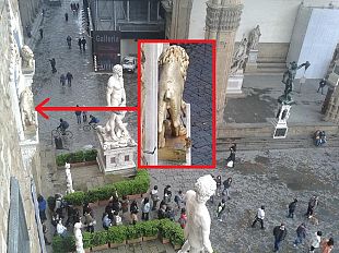 firenze-il-leone-di-palazzo-vecchio-con-la-coda-tra-le-gambe