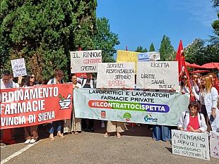 la-protesta-dei-farmacisti-a-firenze