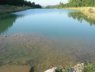 b009011413-calenzano-fare-il-bagno-e-pericoloso