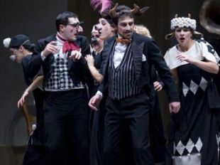 a812111356-teatro-alla-pergola-i-cosi-e-se-vi-pare-i-di-pirandello-diretto-da-massimo-castri