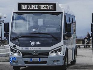 un-bus-elettrico-portera-a-villa-bardini