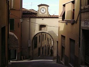 morte-dei-borghi-come-riaprire-case-e-botteghe