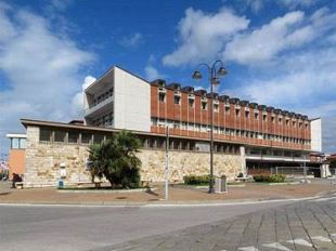 porto-di-livorno-gdf-e-adm-sequestrano-53-kg-di-cocaina