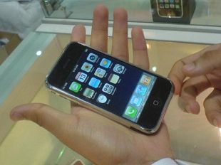 firenze-100-euro-per-riavere-indietro-liphone-rubato