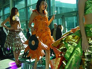 b207191604-imprese-toscane-ed-alta-moda-fiorentina-unite-dal-design