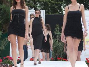 b007271530-lido-di-camaiore-tre-serate-nel-mondo-del-fashion-e-dello-spettacolo