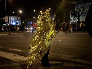 b001211834-il-pd-fiorentino-boccia-sesto-fuori-palazzo-vecchio-la-protesta-dei-senza-casa