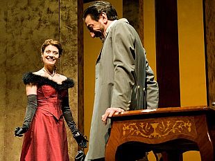 b301181456-in-scena-un-marito-ideale