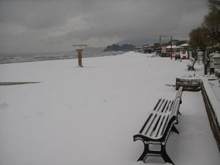 b012171405-neve-su-tutta-la-toscana-allerta-meteo-fino-a-sabato-mattina-video