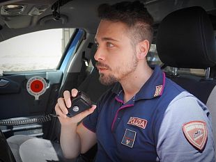 turista-francese-sorprende-un-malintenzionato-allopera-sul-camper