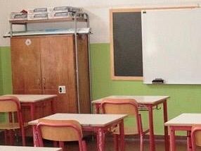 la-scintilla-nella-scuola-scatena-la-bufera-politica