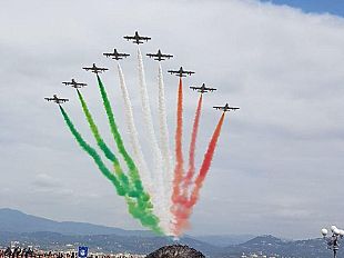 frecce-tricolori-lo-show-su-firenze