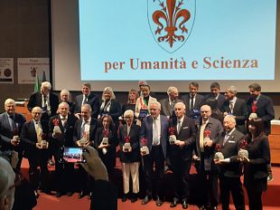 cto-careggi-il-premio-florentiae-rubrum-lilium