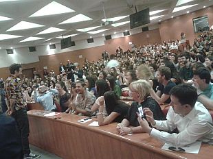 jovanotti-alluniversita-di-firenze-dario-nardella-in-prima-fila