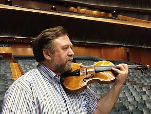 torna-a-suonare-il-prezioso-violino-gabrielli-del-1756