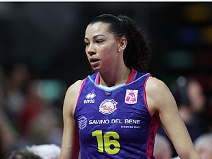 ana-carolina-da-silva-resta-alla-savino-del-bne