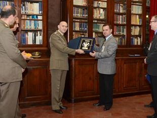 b112150652-la-delegazione-polacca-visita-l-igm