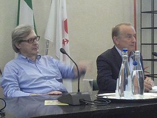 b210031635-abolire-le-regioni-sgarbi-e-razzanelli-pensano-a-un-referendum-video