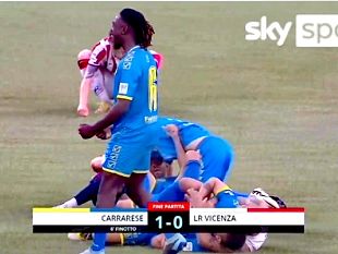 dopo-76-anni-la-carrarese-torna-in-serie-b