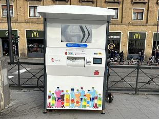 a-firenze-piacciono-le-macchine-mangiaplastica