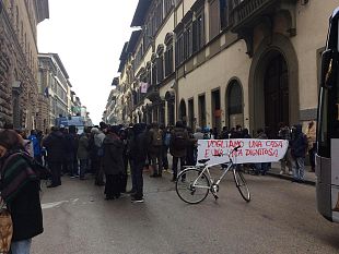 cariche-sui-migranti