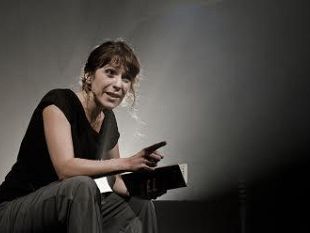 b401031736-african-requiem-per-ilaria-alpi-sul-palco-isabella-ragonese