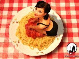 a705031854-flog-sabato-5-maggio-a-firenze-lo-show-piu-hot-del-momento-tra-strip-tease-ironici-e-musiche-accattivanti