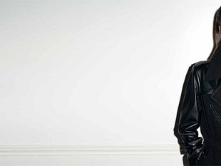 b110191425-silvian-heach-apre-nella-stazione-santa-maria-novella