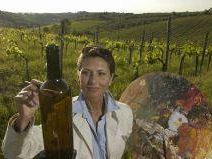 a406111325-dove-c-e-un-grande-vino-c-e-simonetta-doni-fiorentina-tra-le-pochissime-al-mondo-specializzata-nel-design-delle-etichette