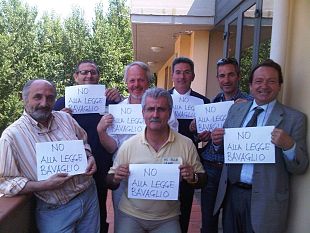 b007011517-legge-bavaglio-continuano-le-proteste-in-toscana