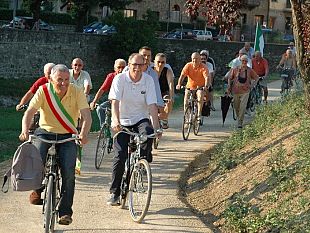 b107011631-pista-pedociclabile-ponte-a-niccheri-grassina