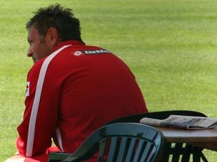b011121712-mihajlovic-alza-la-voce-mi-rode-regalare-le-partite-cosi