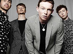 conto-alla-rovescia-per-lhard-rock-rising-on-the-road