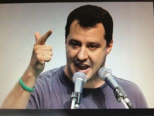 salvini-in-toscana-e-alla-fine-ci-scappa-lo-scontro-fisico